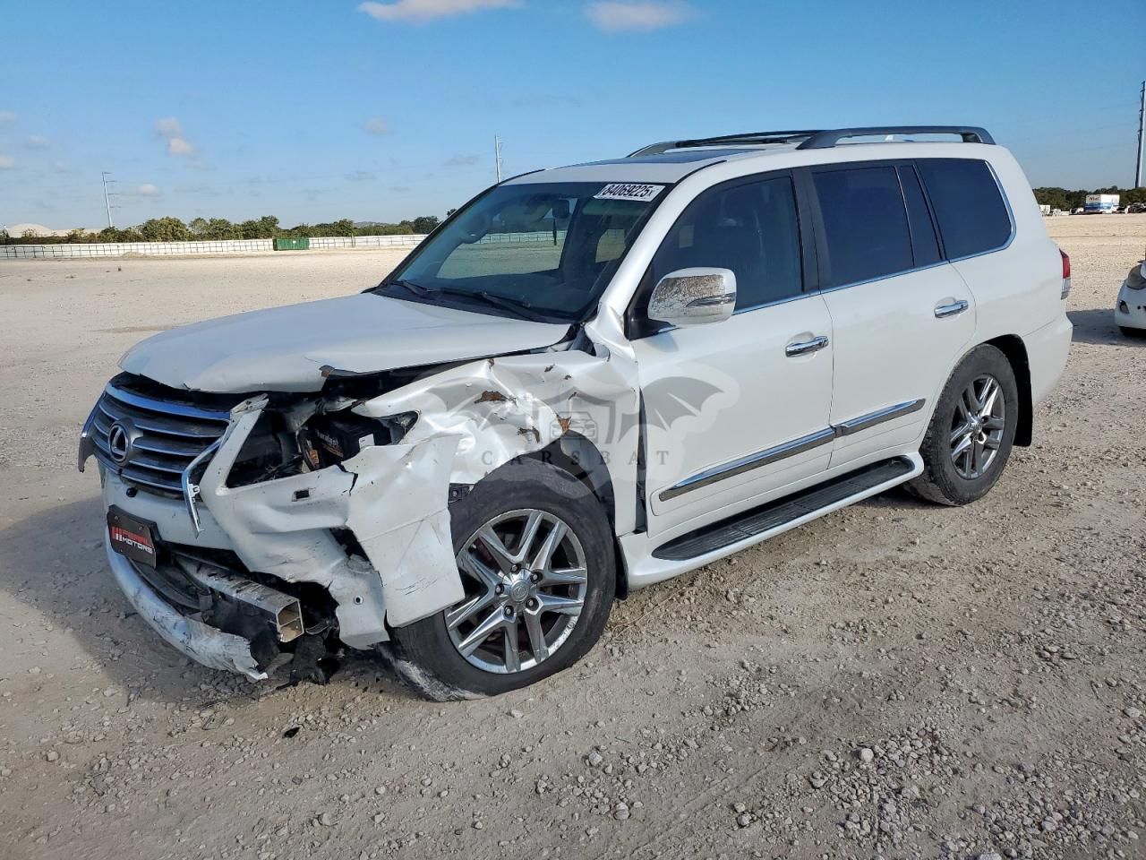 Lexus LX 570 5.7L 8 2013