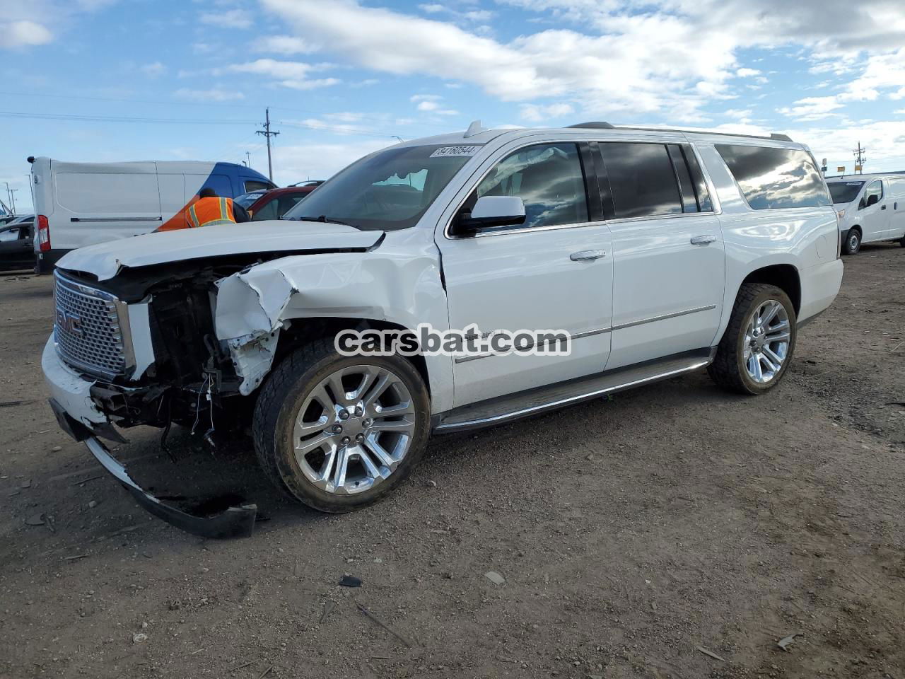 GMC Yukon DENALI 6.2L  8 2017