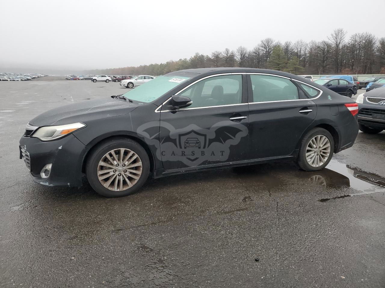 Toyota Avalon HYBRID 2.5L  4 2015
