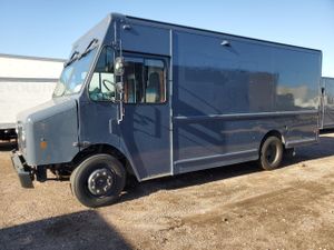 Freightliner Business Class M2 M LINE WALK-IN VAN 6.0L 8 2021