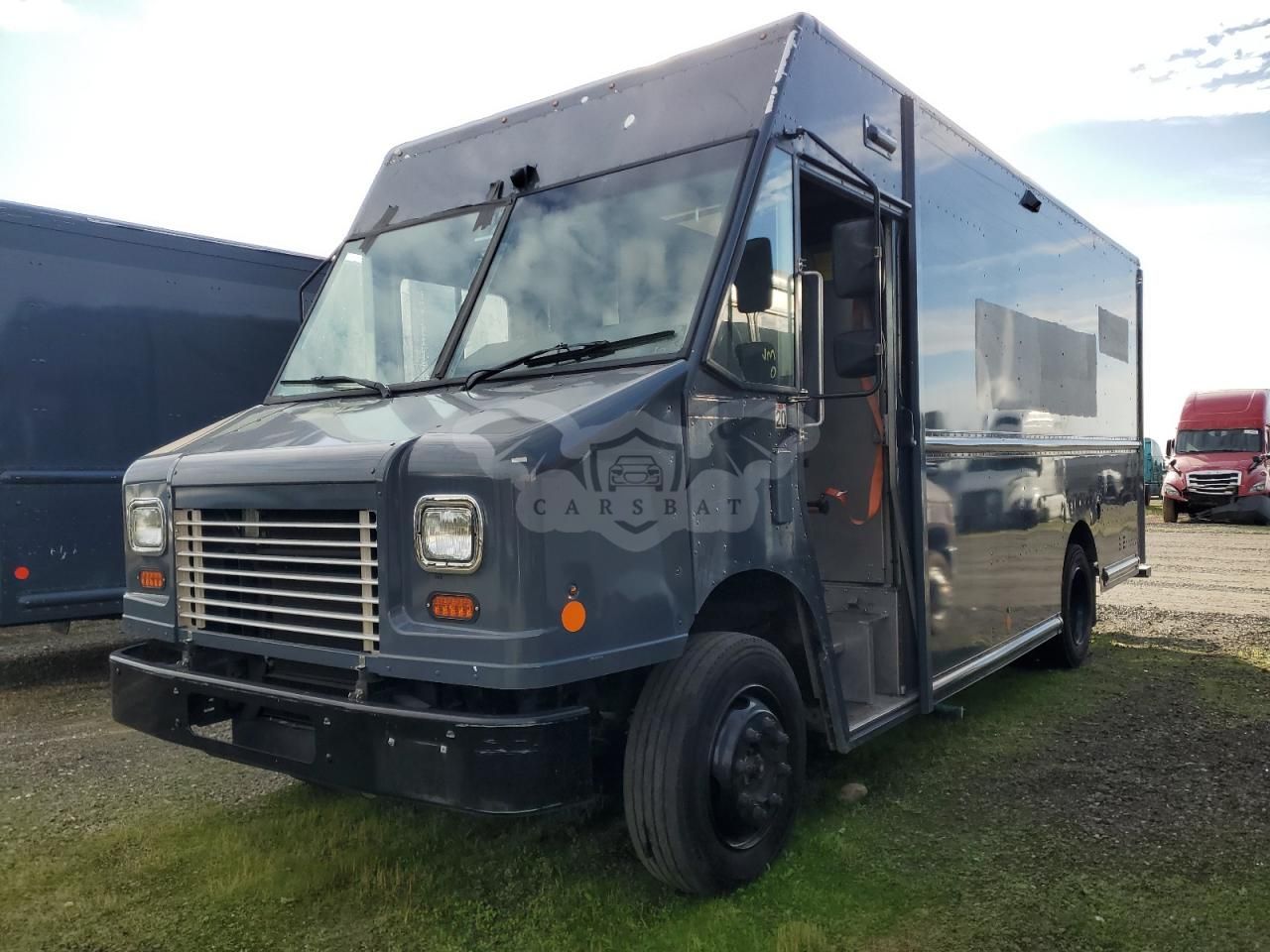 Freightliner Business Class M2 M LINE WALK-IN VAN 6.0L 8 2021