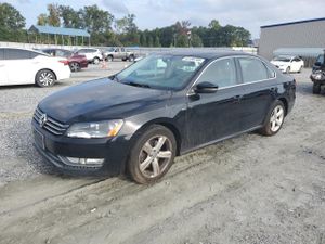 Volkswagen Passat S 1.8L 4 2015