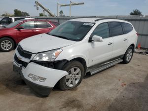 Chevrolet Traverse LT 3.6L 6 2010
