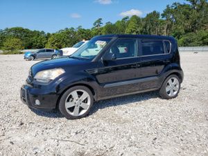 Kia Soul + 2.0L 4 2011