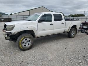 Toyota Tacoma DOUBLE CAB LONG BED 4.0L 6 2013