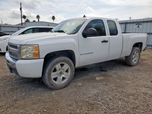 Chevrolet Silverado 1500 C1500 4.8L 8 2007
