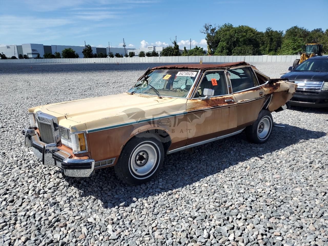 Lincoln Versailles 1977