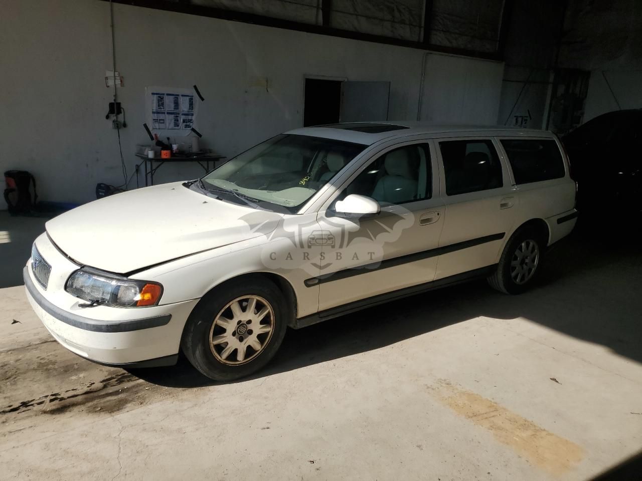 Volvo V70 2.4L 5 2001