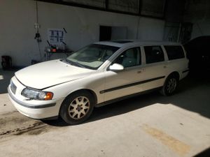 Volvo V70 2.4L 5 2001