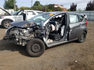 Nissan Versa S 1.6L 4 2016