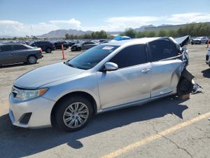 Toyota Camry L 2.5L 4 2014