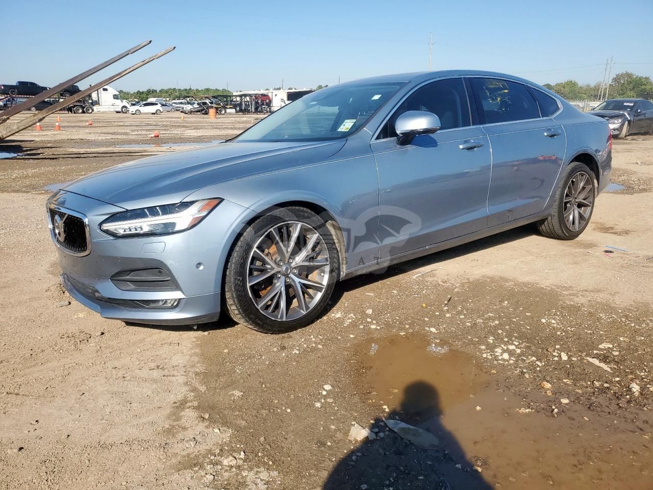 Volvo S90 T6 MOMENTUM 2.0L 4 2018