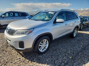 Kia Sorento LX 3.3L 6 2015