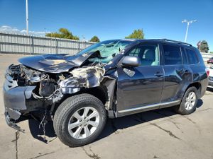 Toyota Highlander BASE 3.5L 6 2013