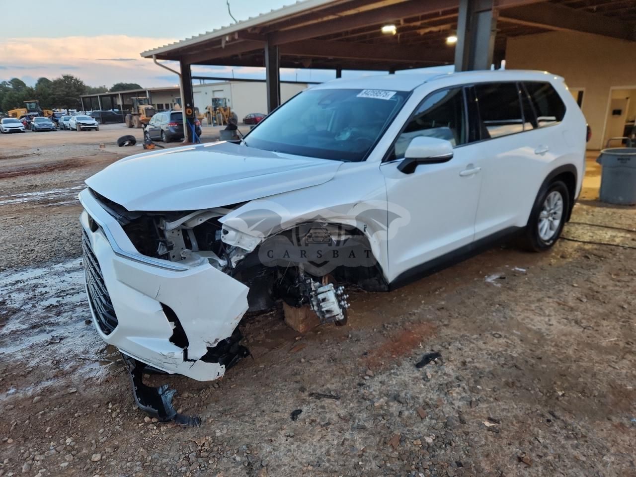 Toyota Grand Highlander XLE 2.4L 4 2024