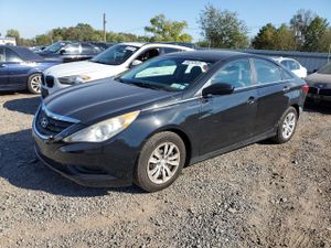 Hyundai Sonata GLS 2.4L 4 2013