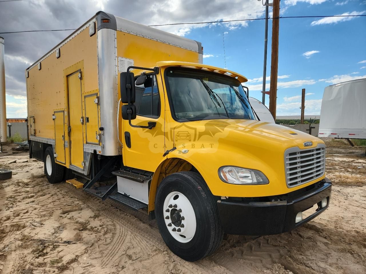 Freightliner Business Class M2 106 MEDIUM DUTY 6.7L 6 2015