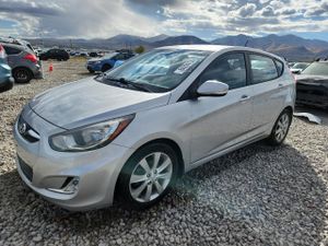 Hyundai Accent GLS 1.6L 4 2013