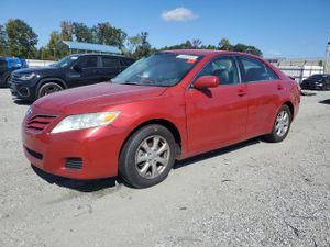 Toyota Camry BASE 2.5L 4 2011