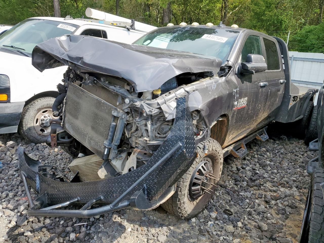 RAM 3500 SLT 6.7L 6 2014