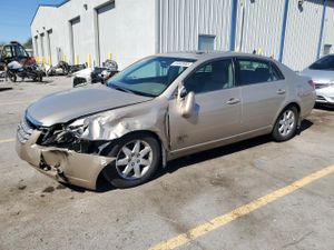 Toyota Avalon XL 3.5L 6 2005