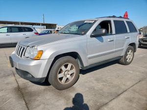 Jeep Grand Cherokee LAREDO 3.7L 6 2010