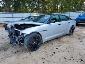 Jaguar XJ 5.0L 8 2012