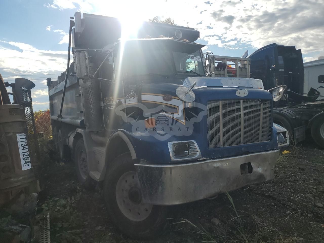 Peterbilt 330/337/348 6 2001