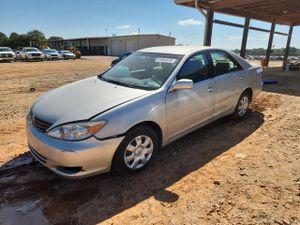 Toyota Camry LE 2.4L 4 2002