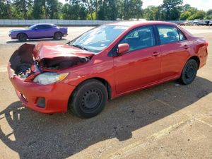 Toyota Corolla BASE 1.8L 4 2011