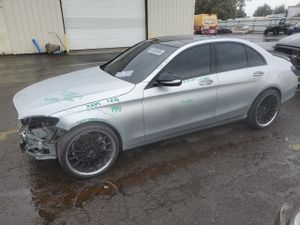 Mercedes-Benz C 300 4MATIC 2.0L 4 2015