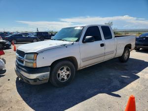 Chevrolet Silverado 1500 C1500 4.8L 8 2004