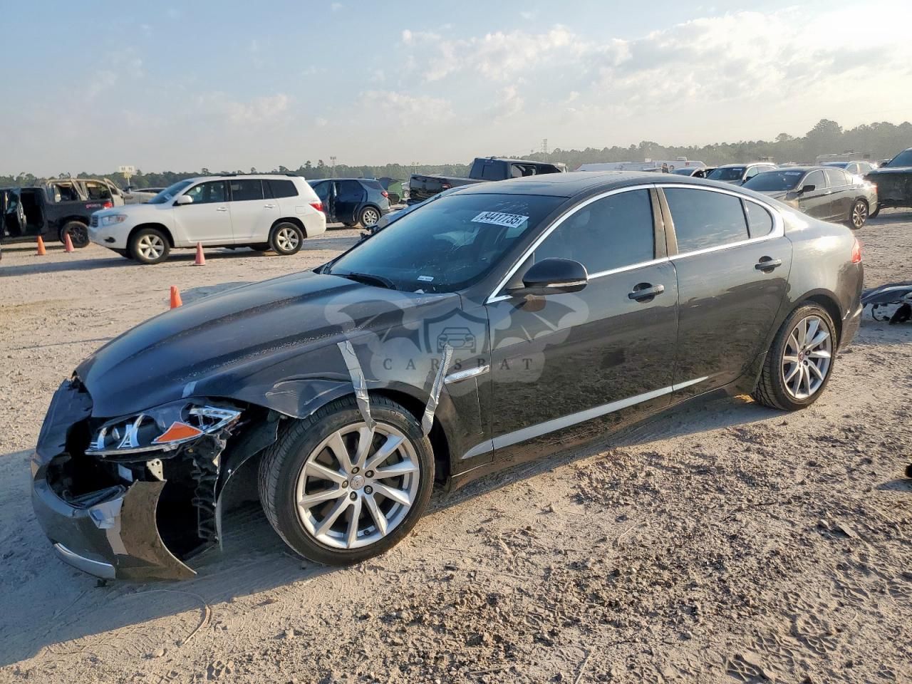 Jaguar XF 2.0T PREMIUM 2.0L 4 2015