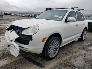 Porsche Cayenne TURBO 4.5L 8 2006