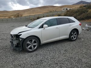 Toyota Venza LE 3.5L 6 2012