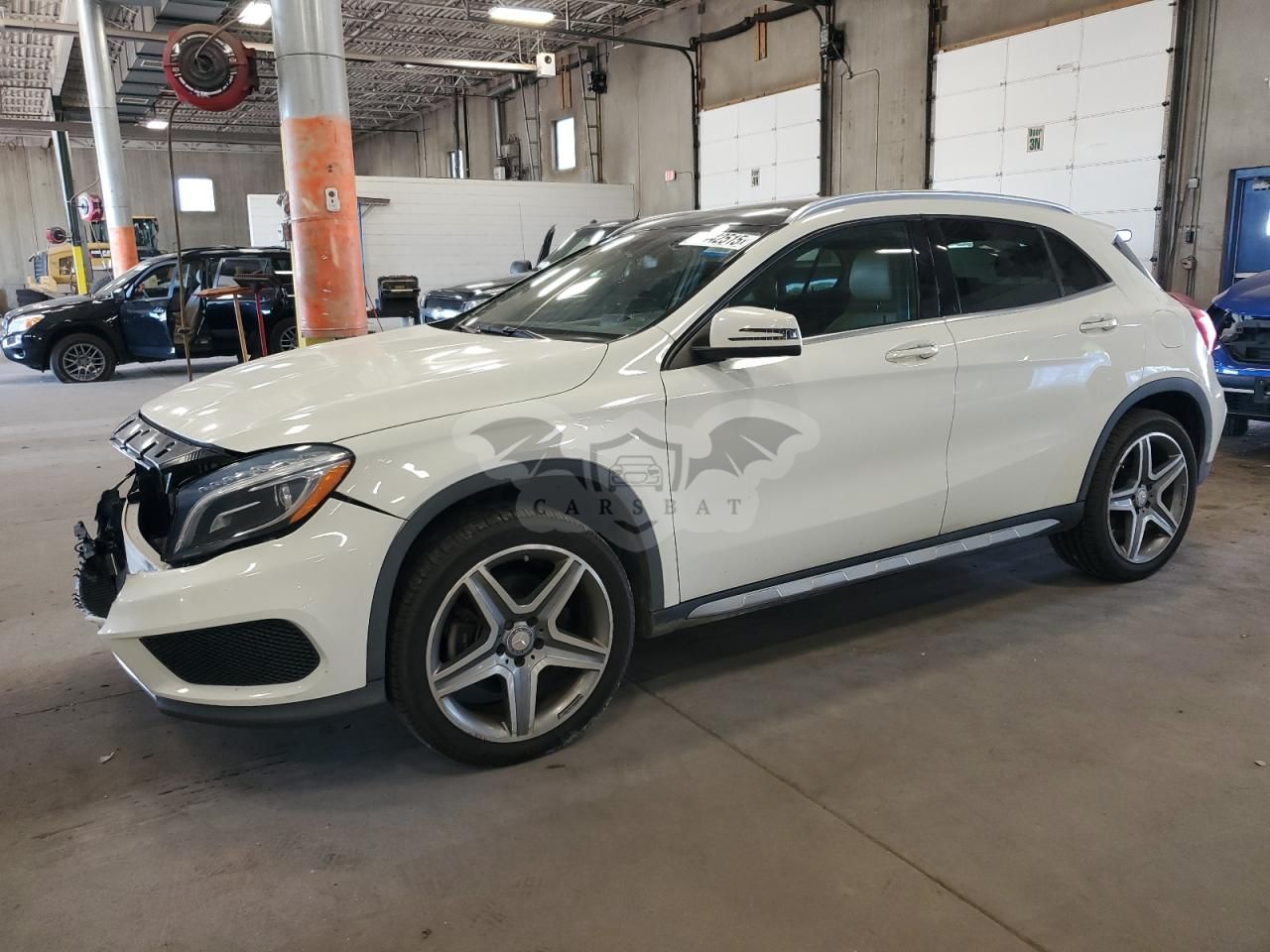 Mercedes-Benz GLA 250 4MATIC 2.0L 4 2015