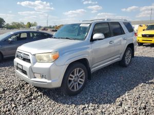 Toyota 4Runner SR5 4.0L 6 2011
