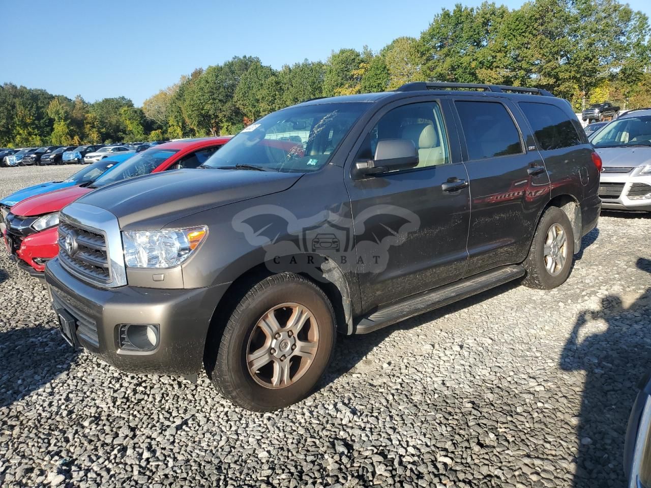 Toyota Sequoia SR5 5.7L 8 2010