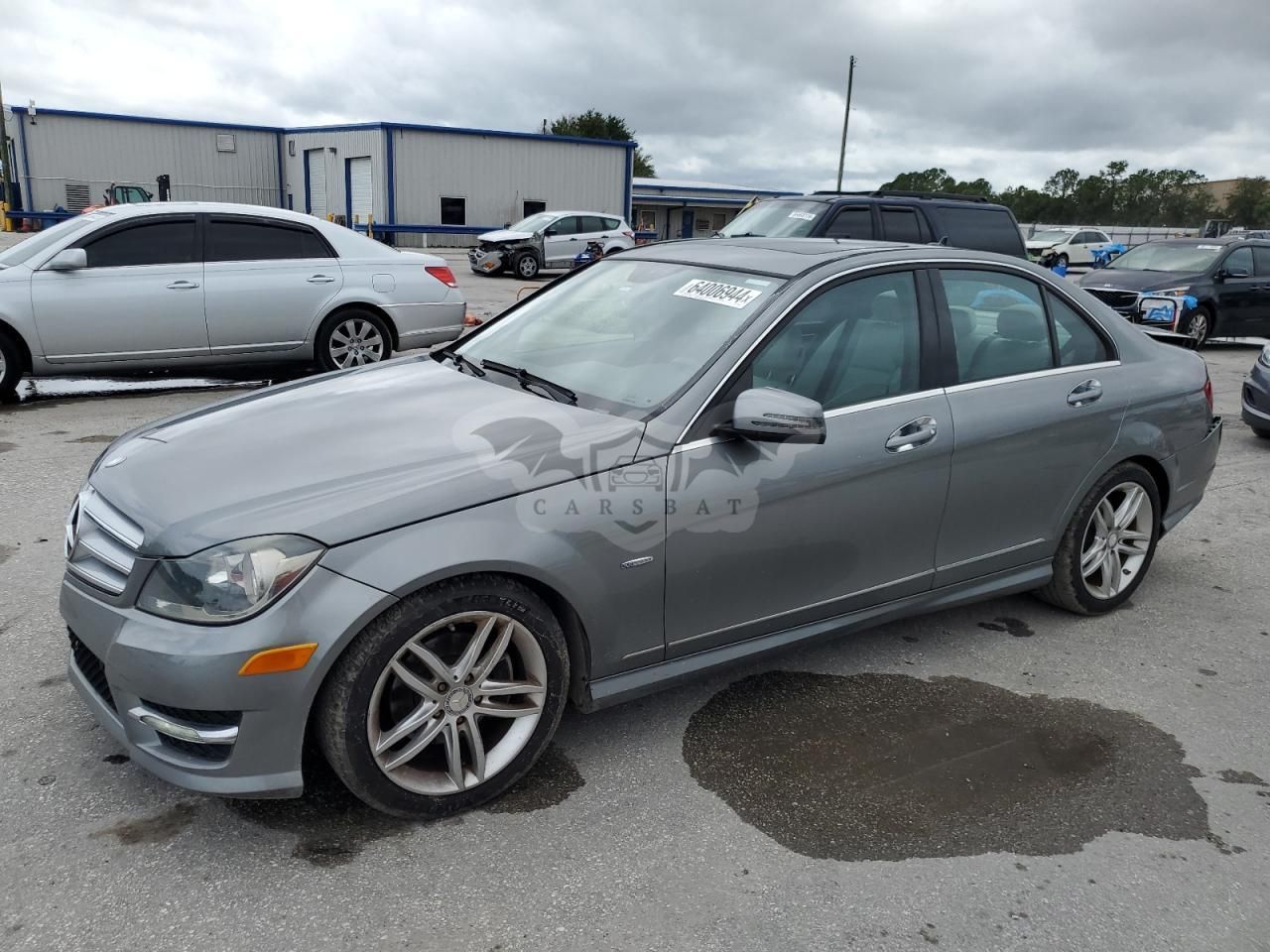 Mercedes-Benz C 250 1.8L 4 2012
