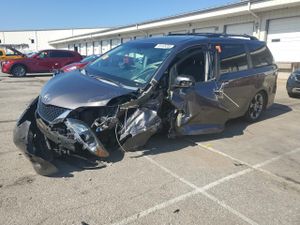 Toyota Sienna SPORT 3.5L 6 2014