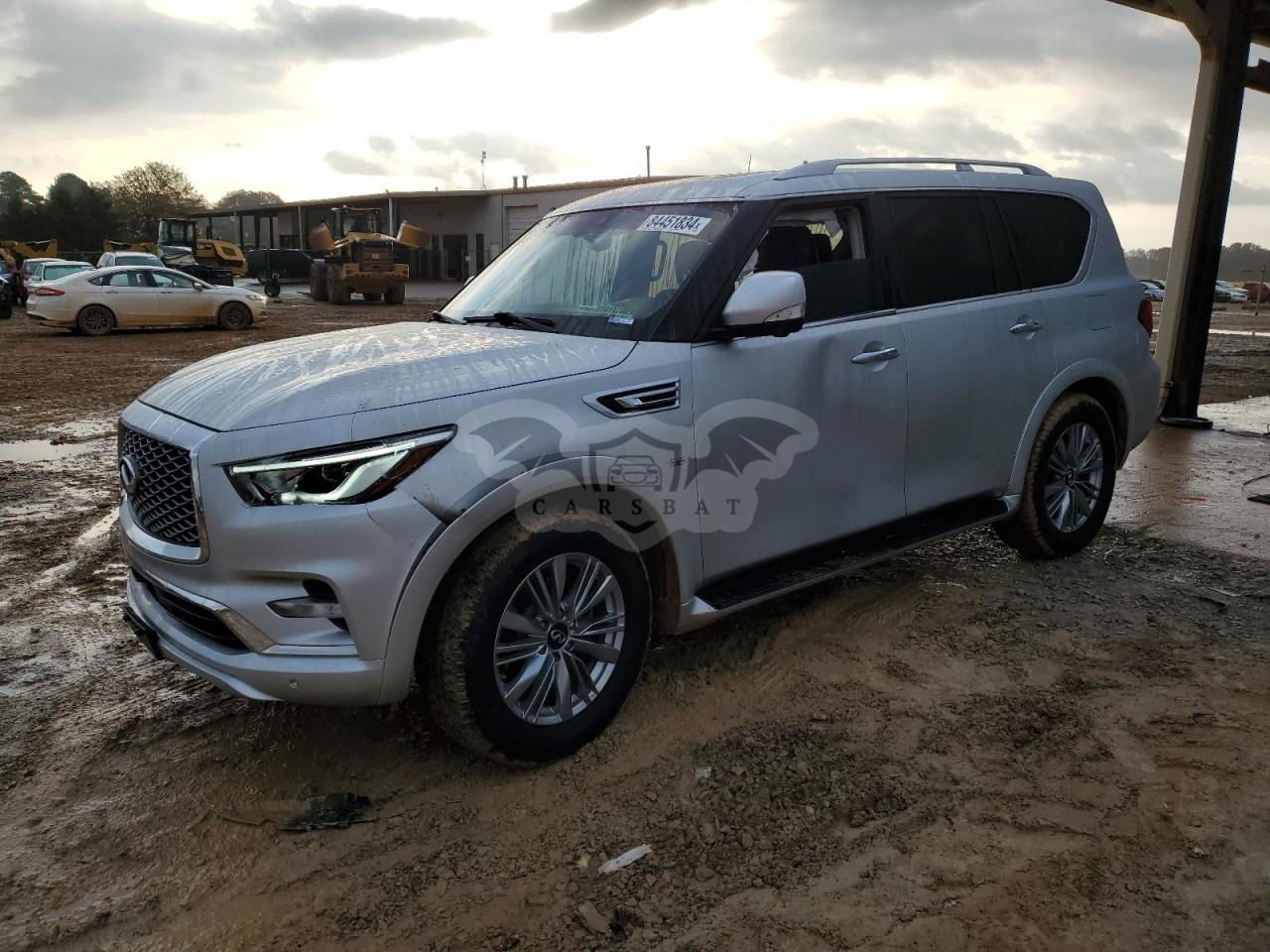 Infiniti QX80 LUXE 5.6L  8 2020