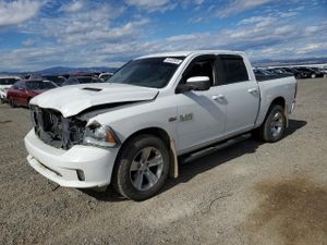 RAM 1500 SPORT 5.7L 8 2014