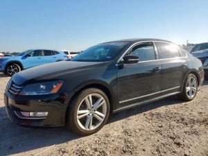 Volkswagen Passat SEL 3.6L 6 2013