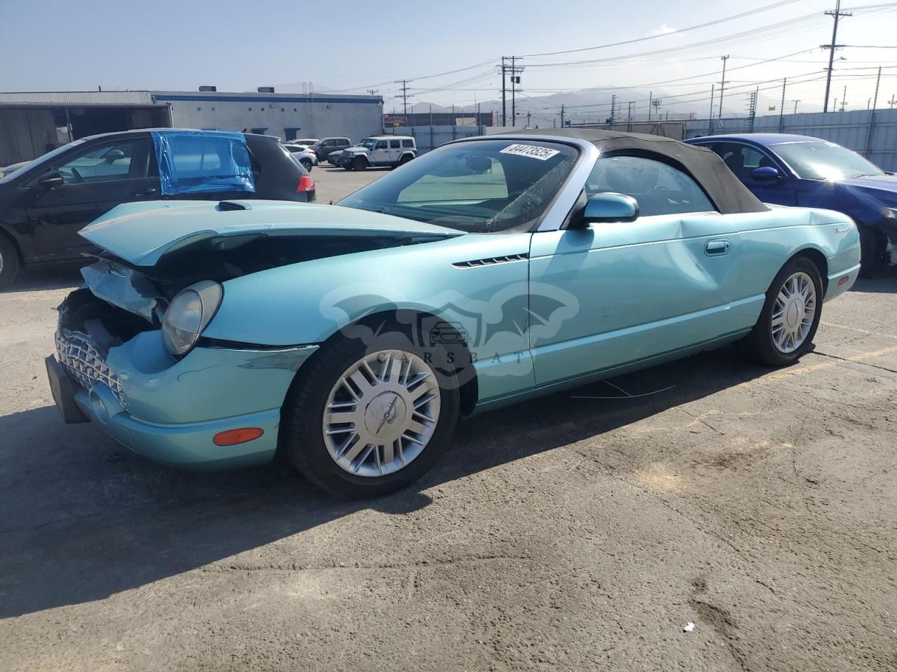 Ford Thunderbird 3.9L 8 2002