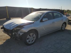 Nissan Altima BASE 2.5L 4 2012