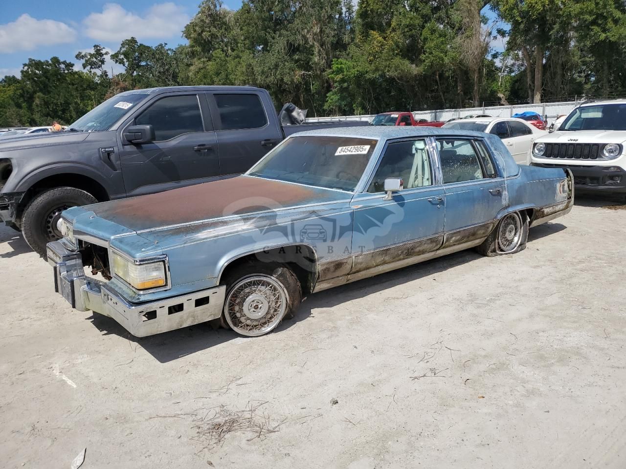 Cadillac Brougham 5.7L 8 1990