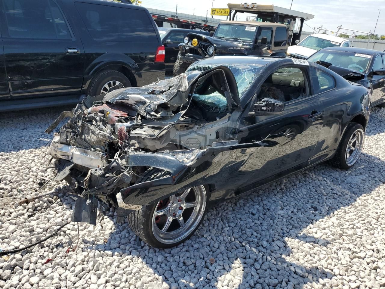Infiniti G37 3.7L 6 2012