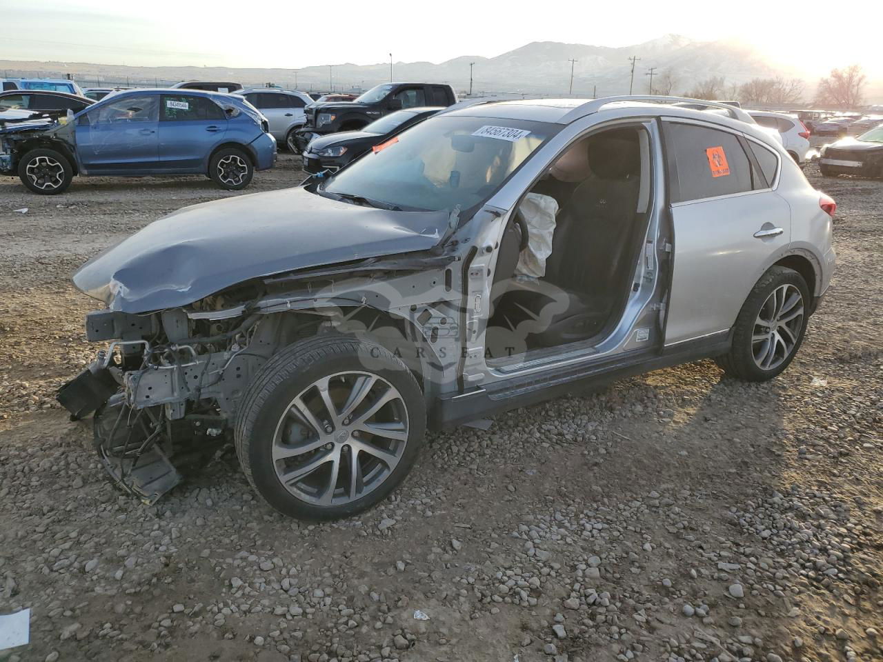 Infiniti QX50 3.7L  6 2014