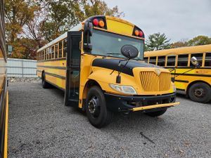 IC Corporation CE Series CE 7.6L 6 2014