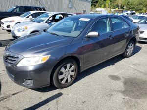 Toyota Camry BASE 2.5L 4 2011